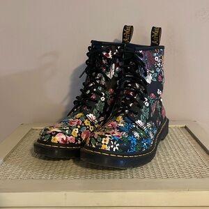NEW Dr Marten 1460 Pascal Floral Boots